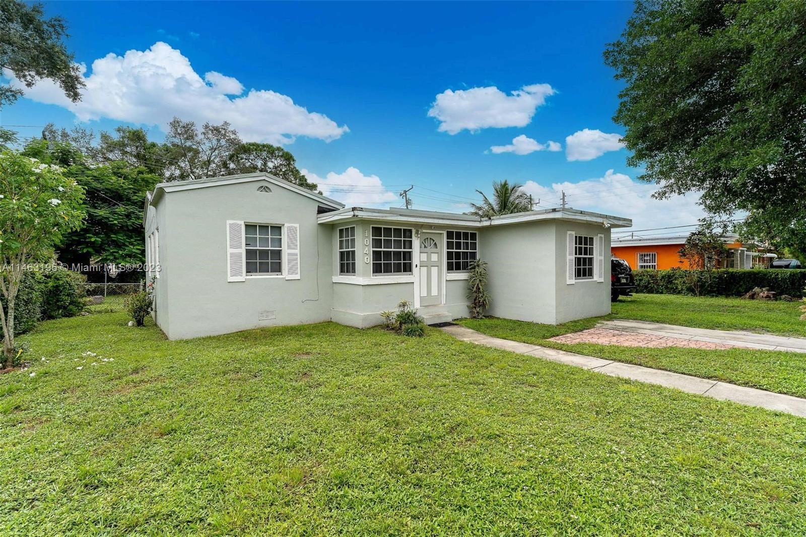 Photo of 1040 Caliph St in Opa-Locka, FL