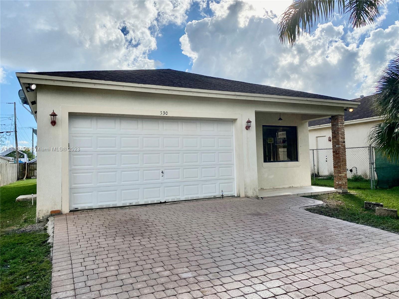 Photo of 530 NW 20th St in Homestead, FL