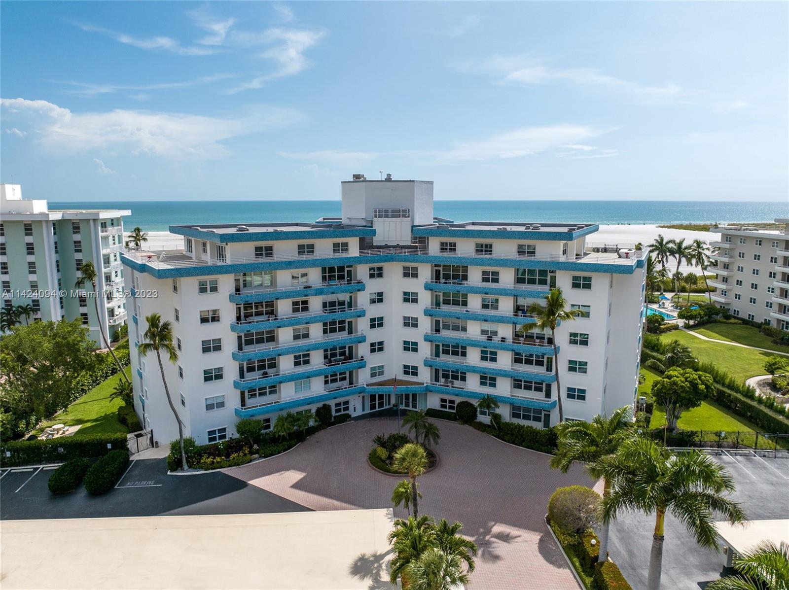 Photo of 220 Seaview Ct #313 in Marco Island, FL