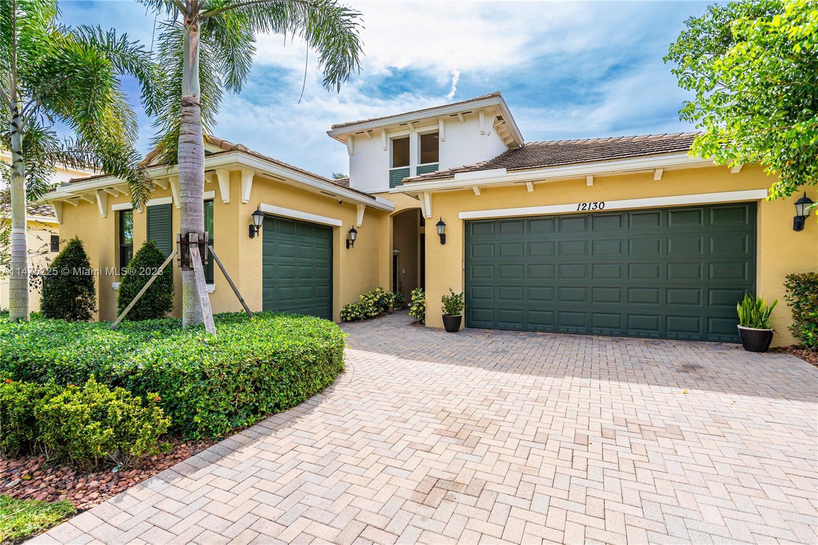 "Rarely available oasis in the Heart of Boca Raton". Exclusive private gated community. 4 bedroom 3 