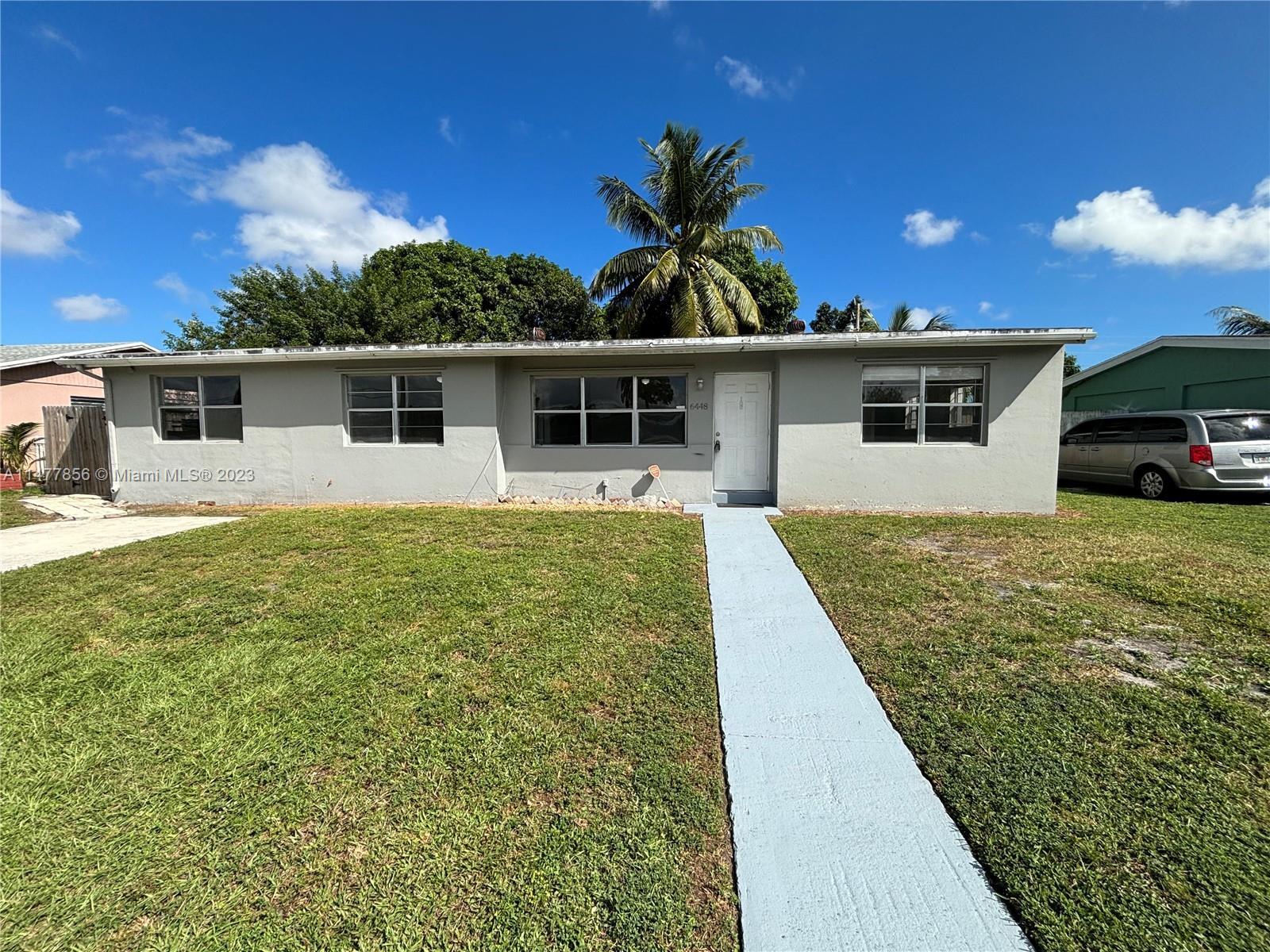 Photo of 6448 Lawrence Rd in Lake Worth, FL