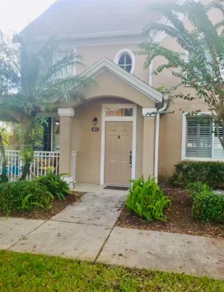 Photo of 1695 SE Pomeroy St in Stuart, FL
