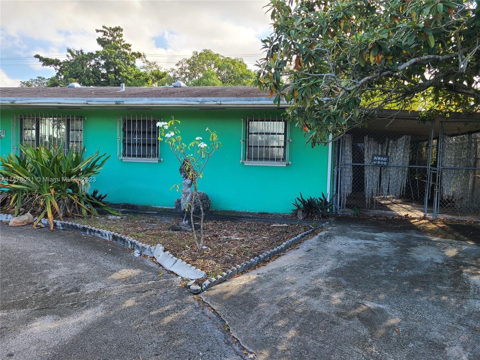 Photo of 20363 NW 47th Ave in Miami Gardens, FL