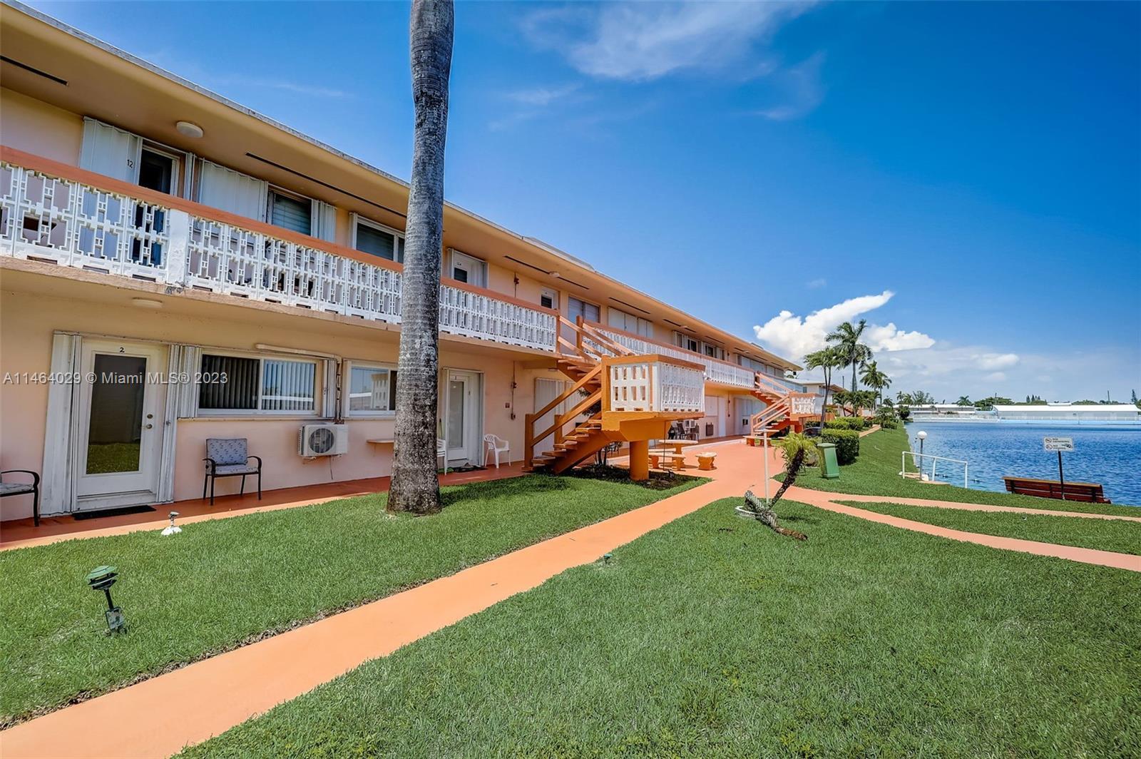 Photo of 1015 SW 11th Ave #2K in Hallandale Beach, FL