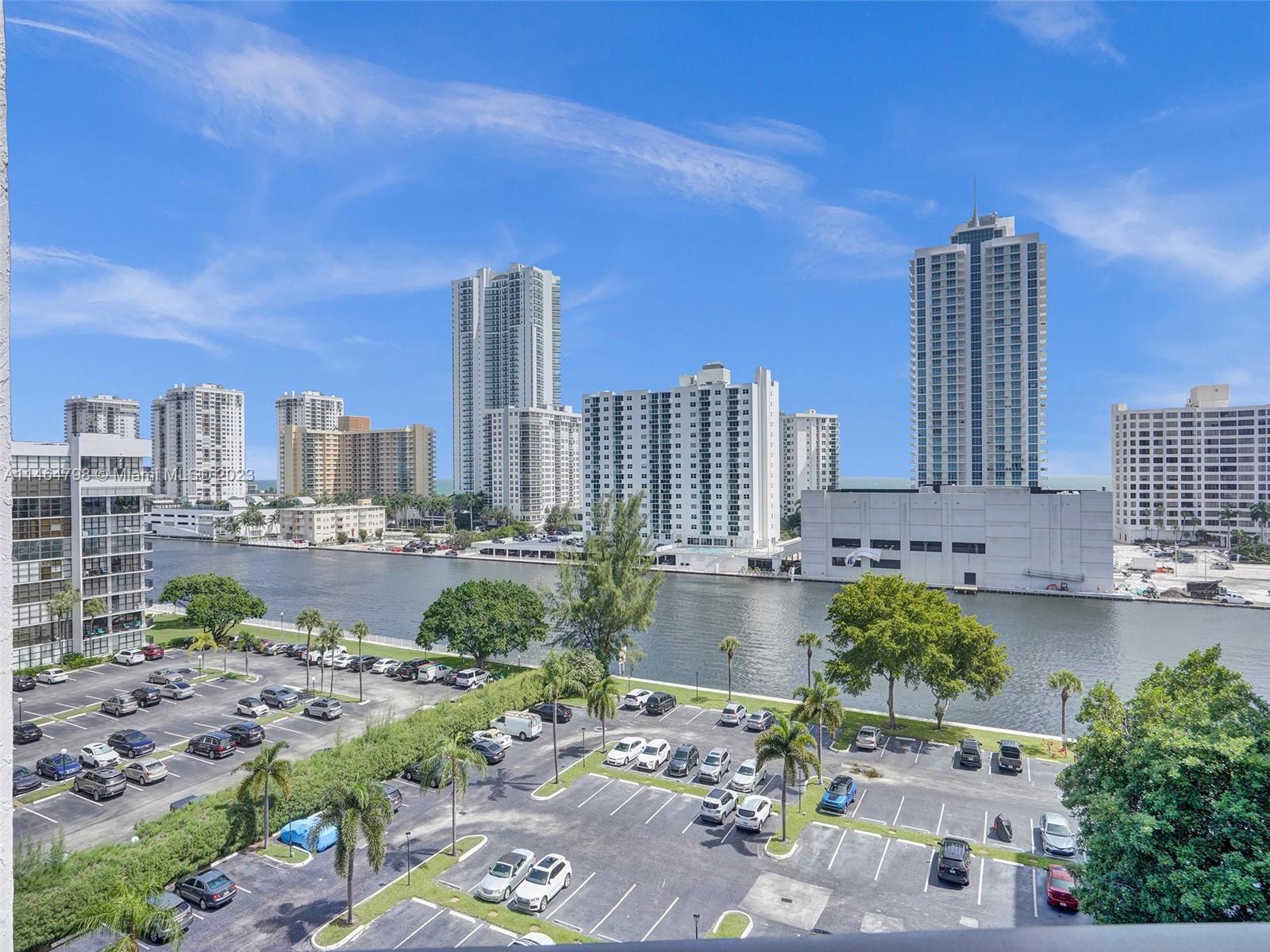 Photo of 600 Parkview Dr #904 in Hallandale Beach, FL
