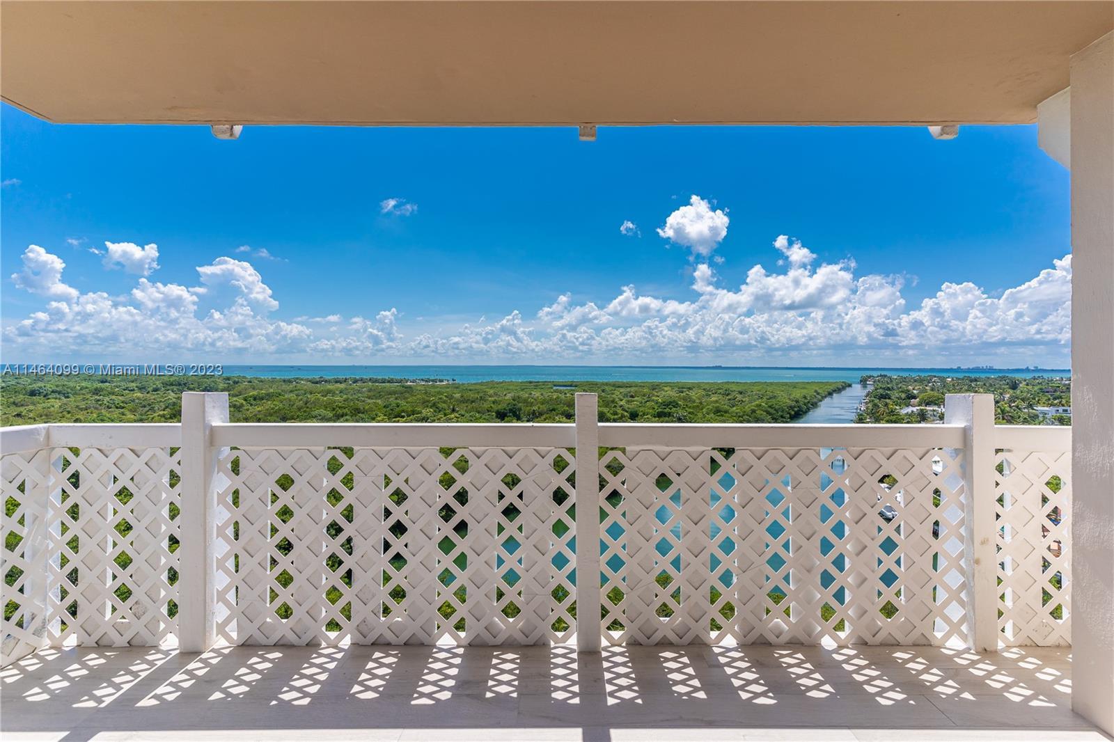 Photo of 1121 Crandon Blvd #E1107 in Key Biscayne, FL