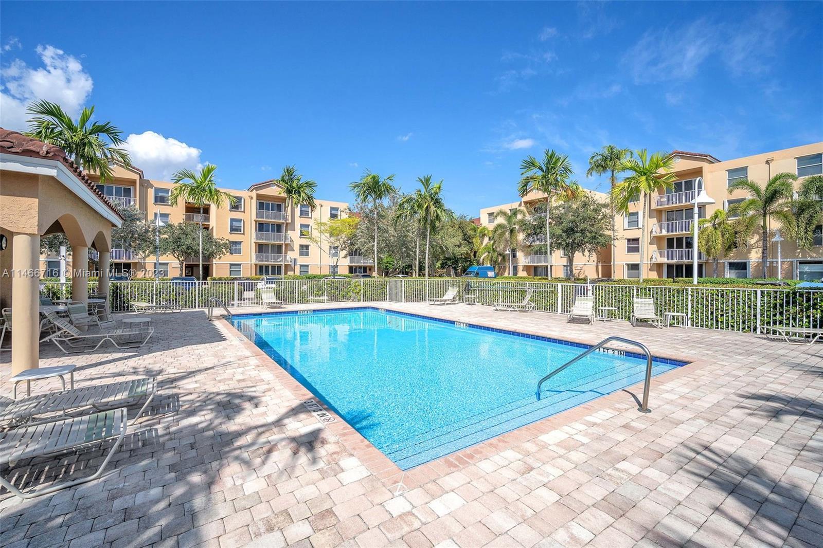 Photo of 529 E Sheridan St #1011 in Dania Beach, FL