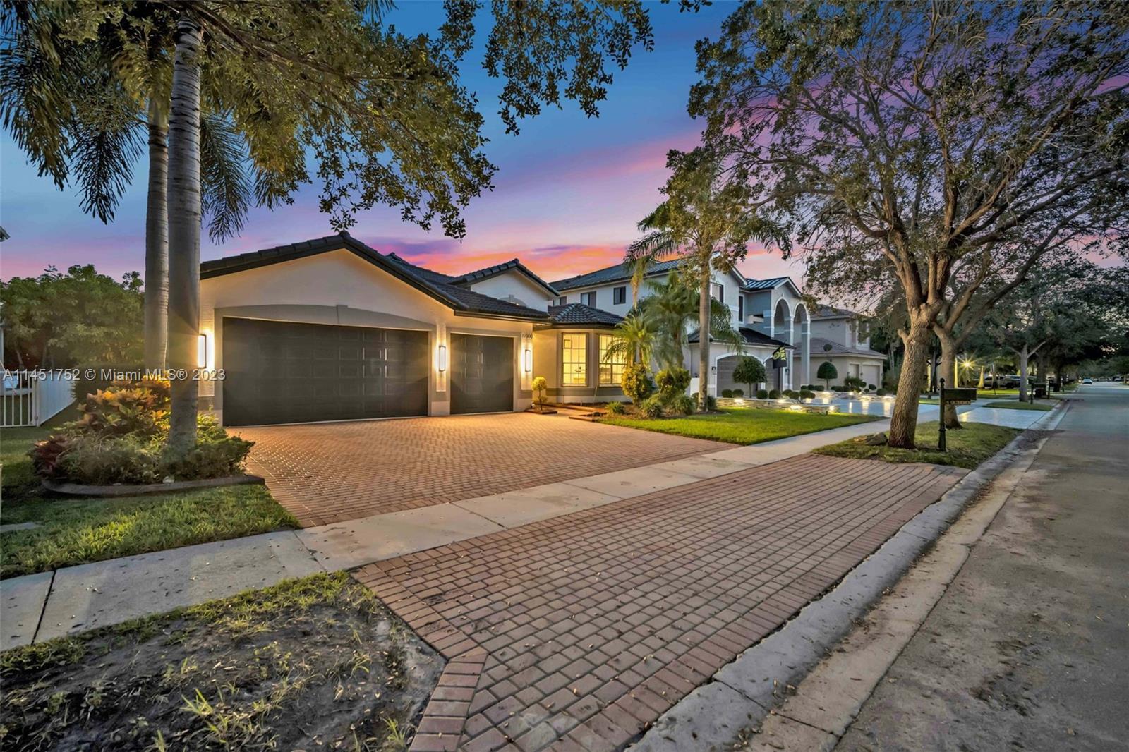 Photo of 19300 SW 54th St in Miramar, FL