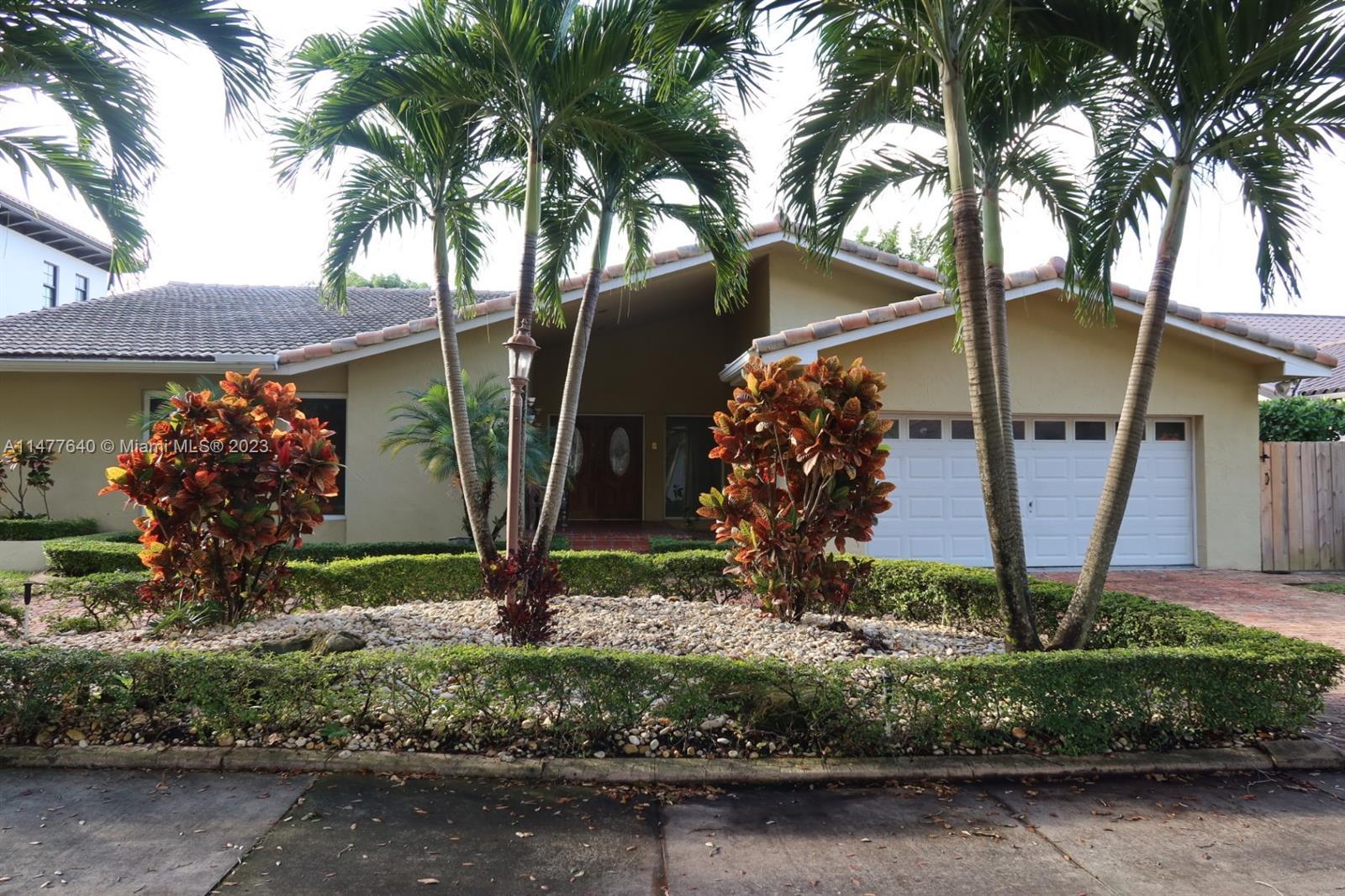 Photo of 7920 NW 168th Ter in Miami Lakes, FL