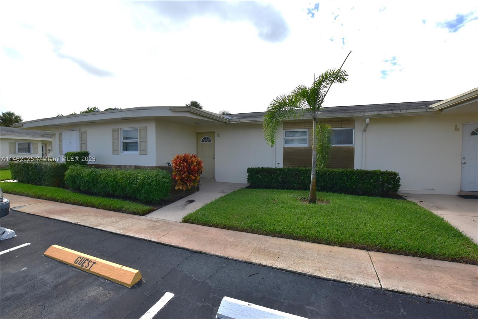 Photo of 2834 Crosley Dr E #M in West Palm Beach, FL
