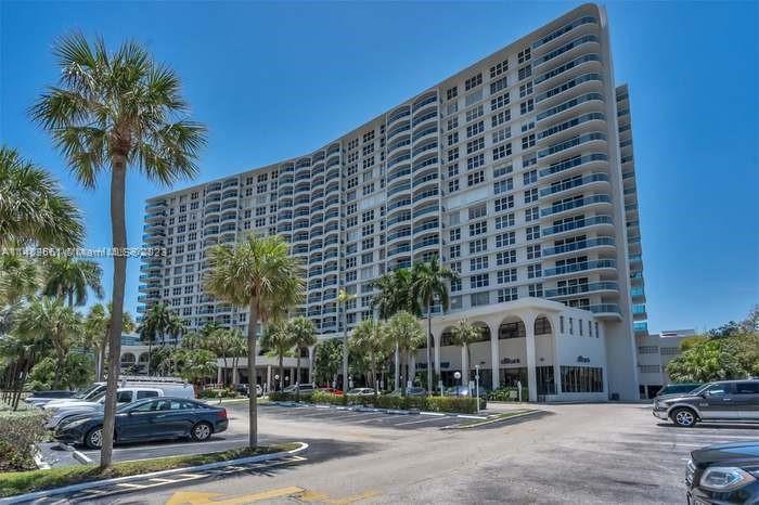 Photo of 3800 S Ocean Dr #301 in Hollywood, FL