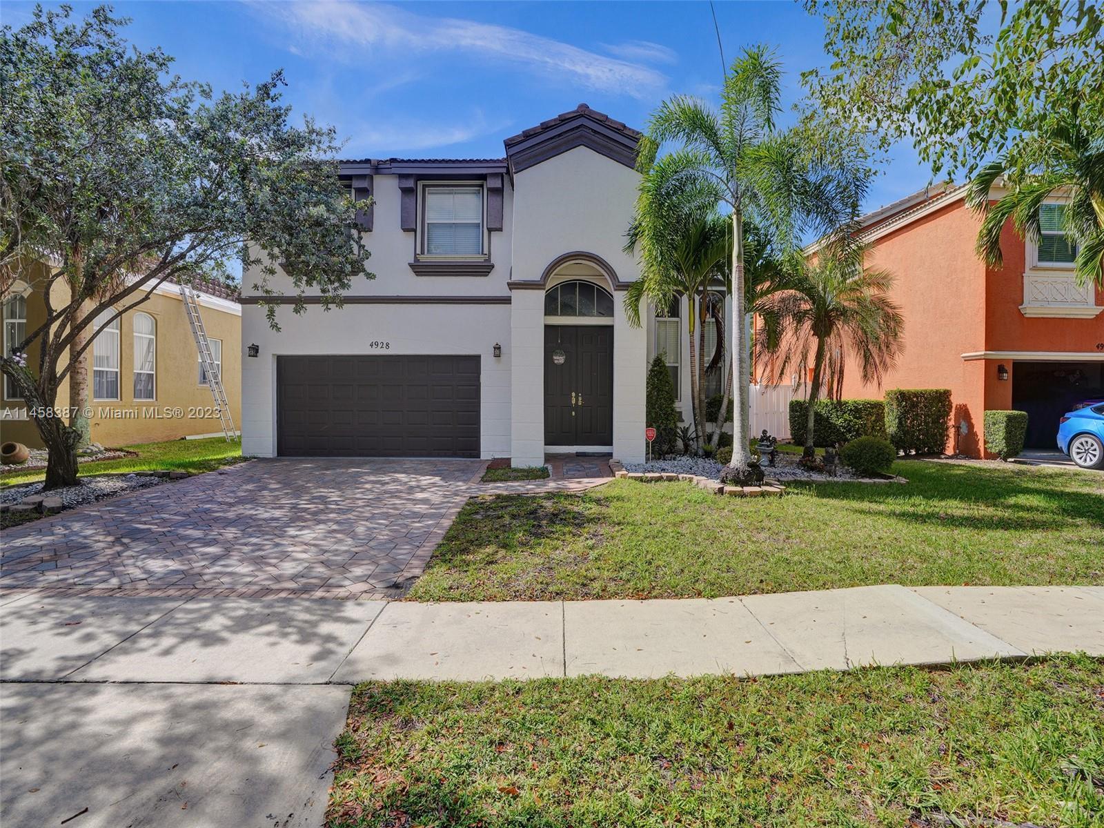 Photo of 4928 SW 165th Ave in Miramar, FL