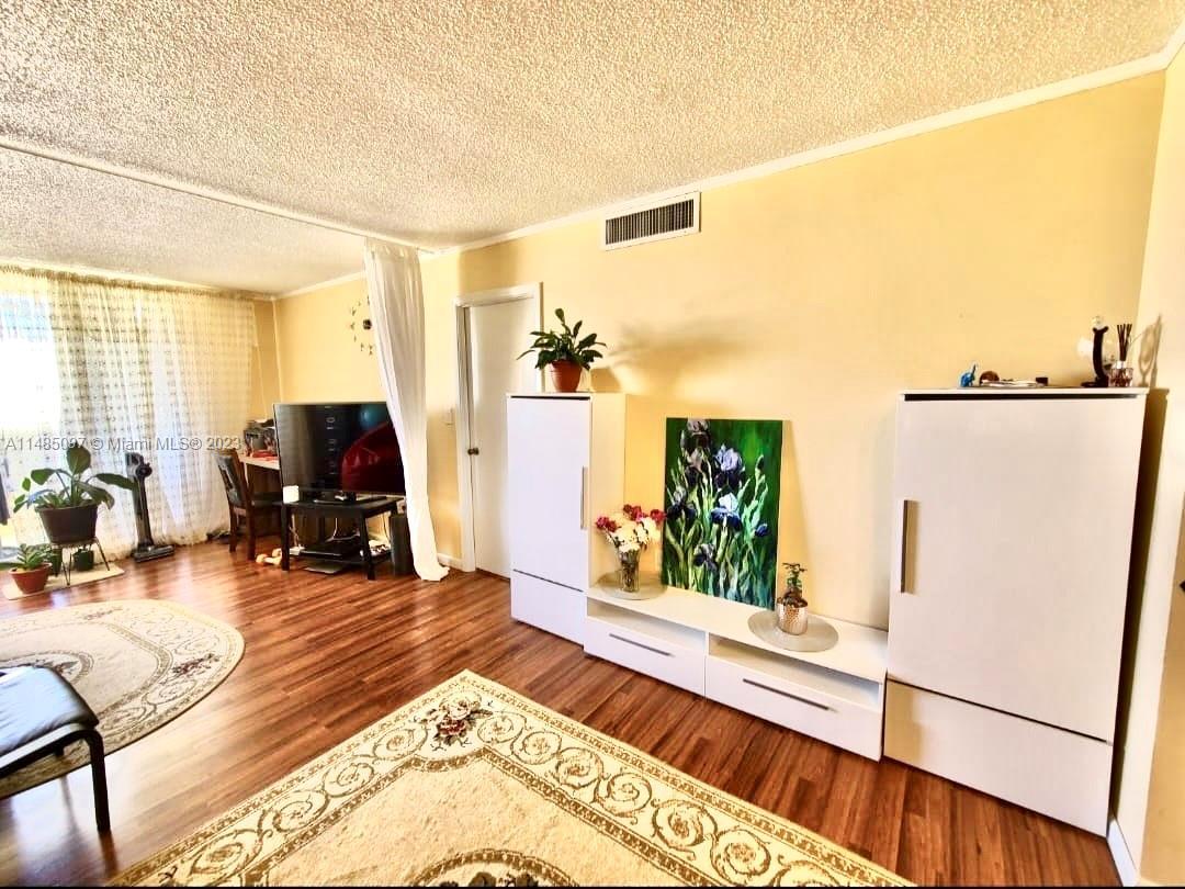 Photo of 1833 S Ocean Dr #1407 in Hallandale Beach, FL