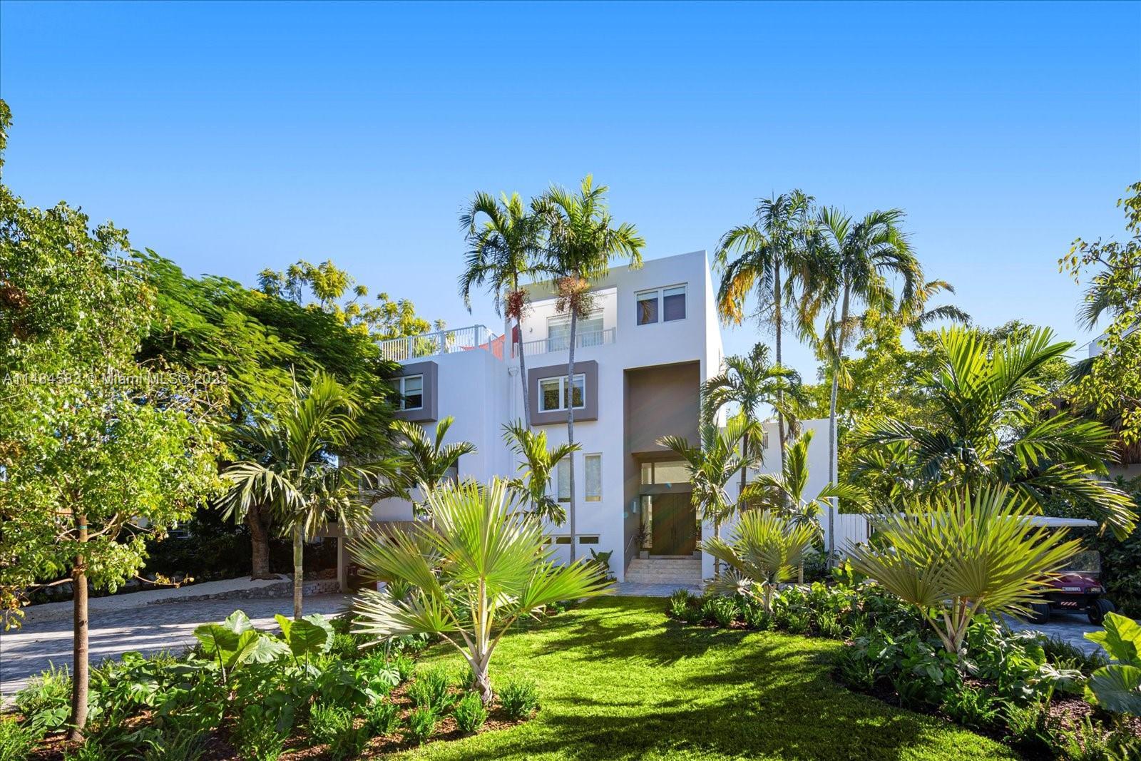 In coveted Harbor Dr this exquisitely remodeled residence exemplifies the essence of modern design, 