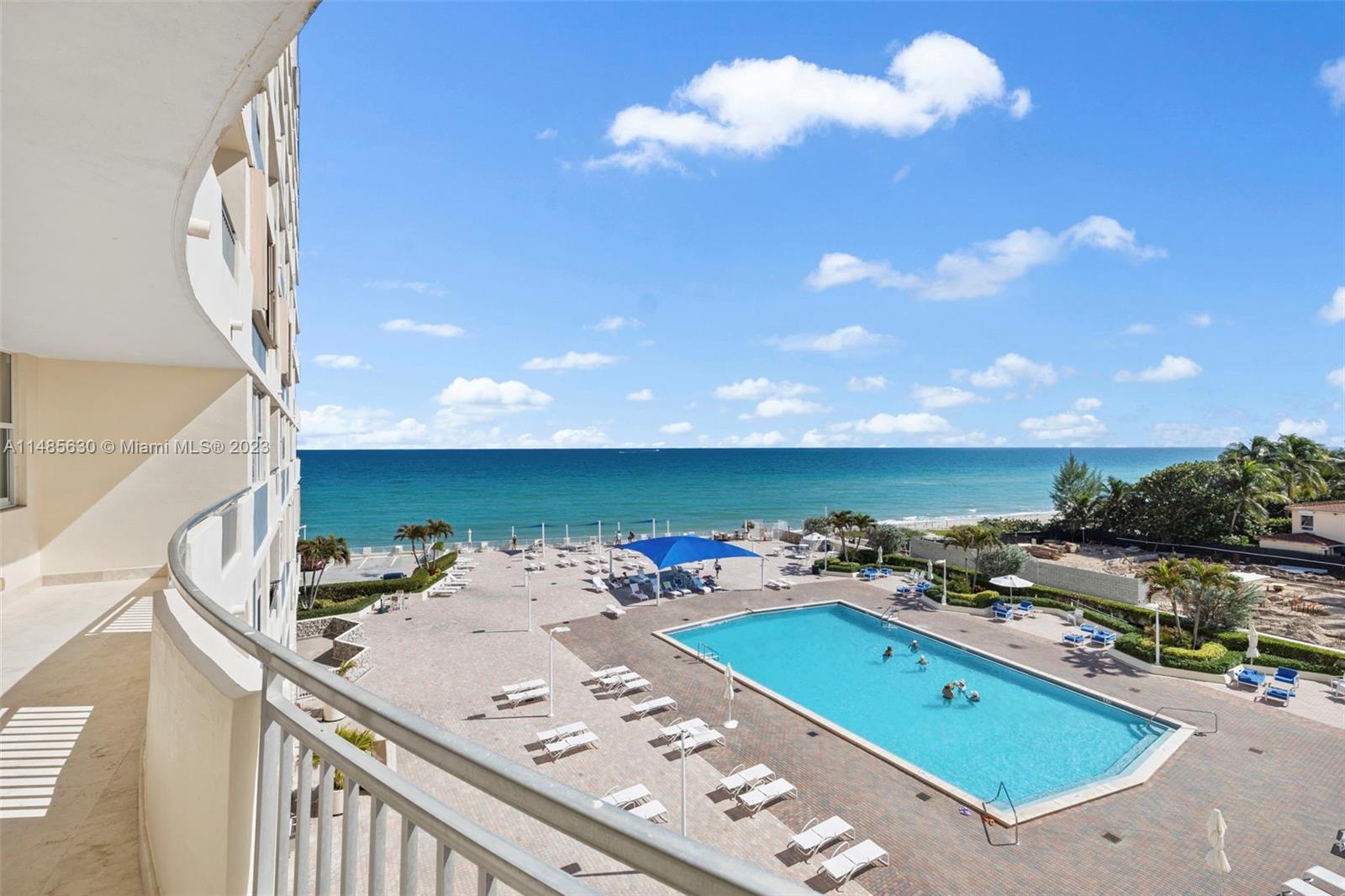 Photo of 3180 S Ocean Dr #411 in Hallandale Beach, FL