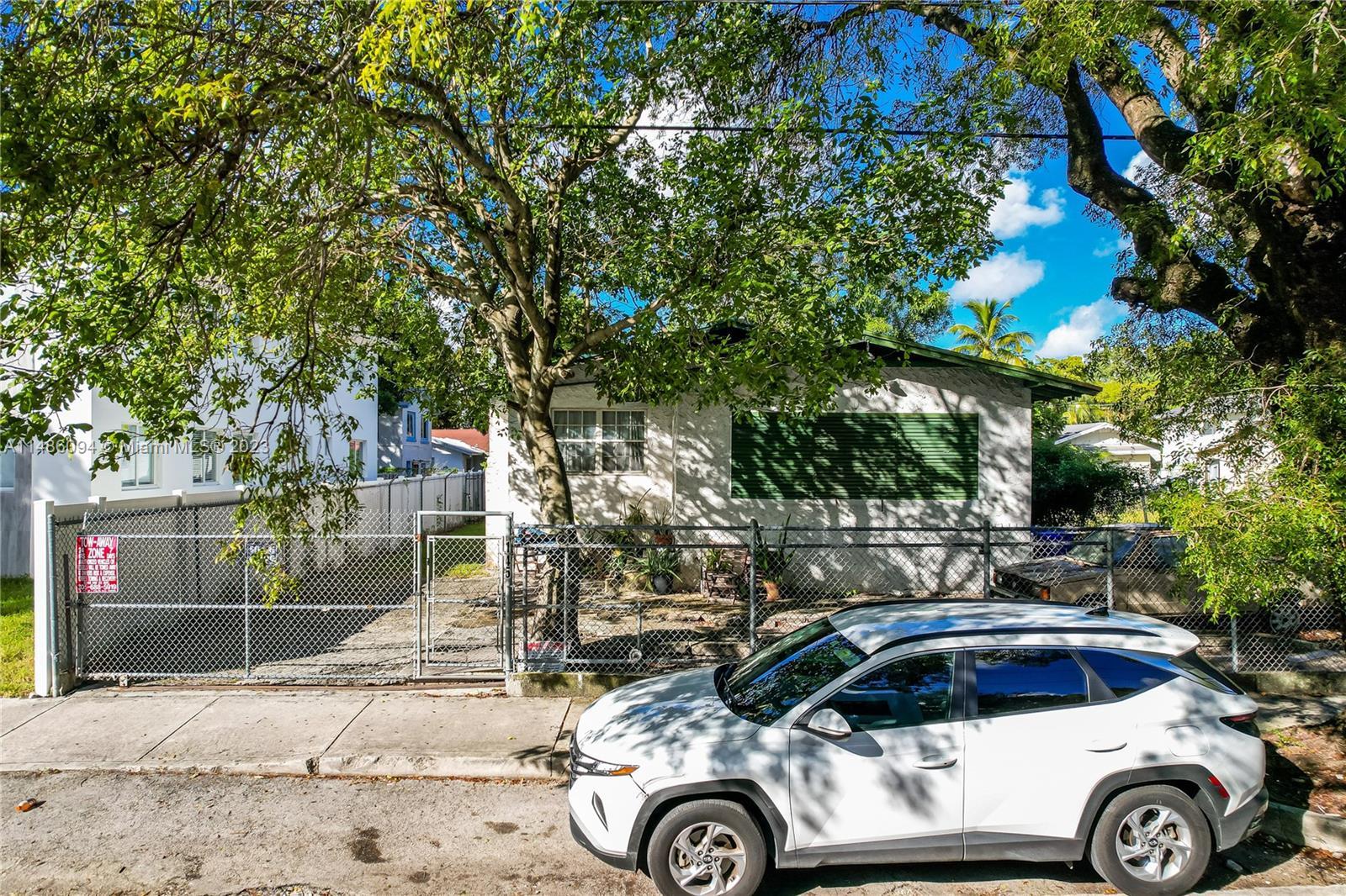Photo of 145 NW 33rd St in Miami, FL