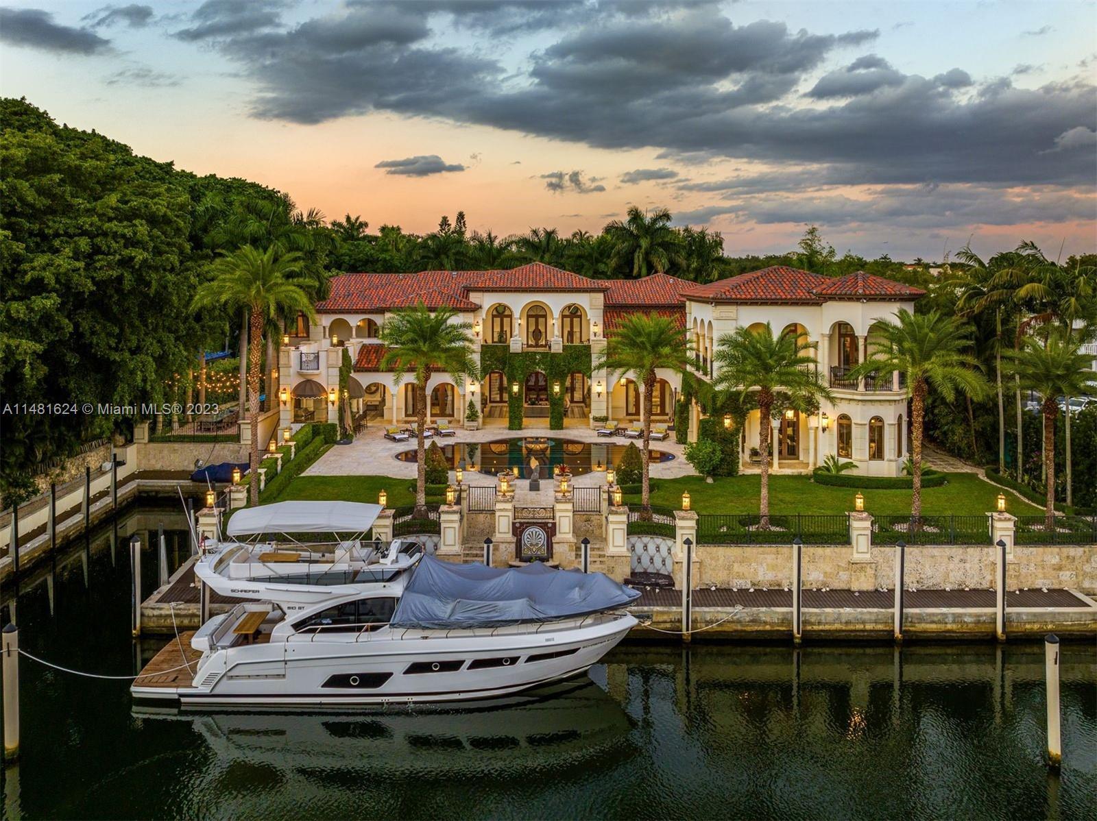 Photo of 150 Edgewater Dr in Coral Gables, FL