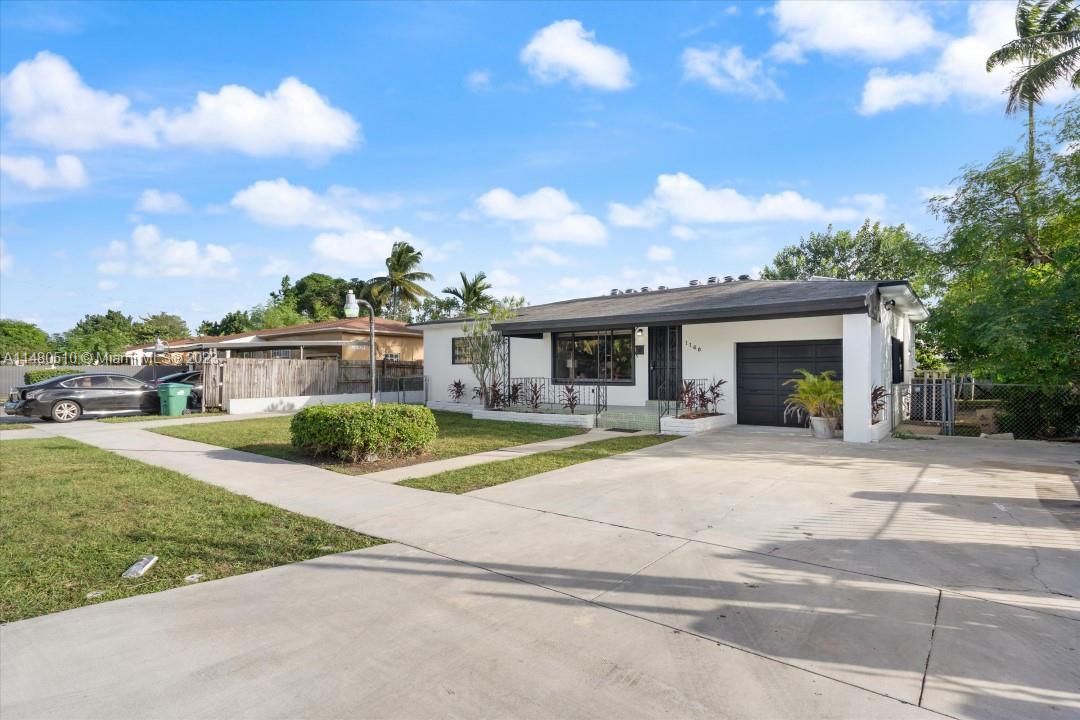 Photo of 1160 NW 108th Ter in Miami, FL