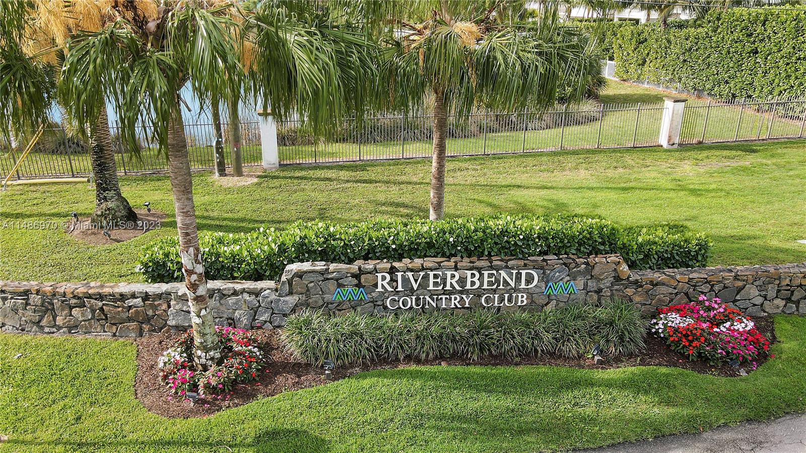 Photo of 18350 SE Wood Haven Ln #H in Jupiter, FL
