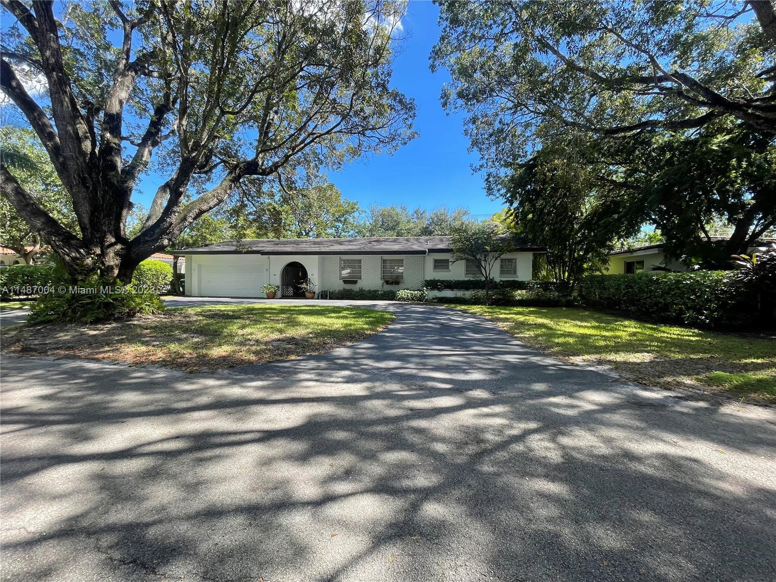 Photo of 5935 Turin St in Coral Gables, FL