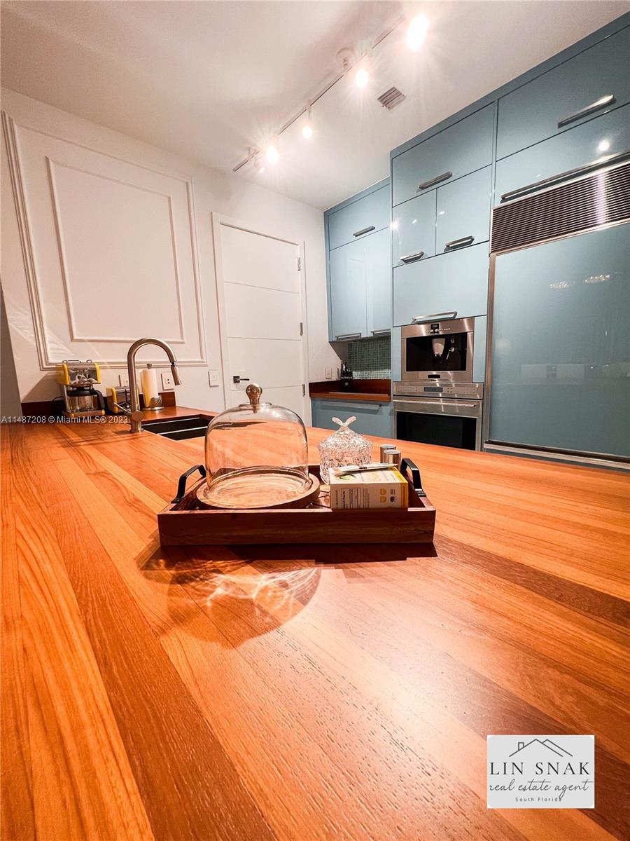 Photo of 15811 Collins Ave #3302 in Sunny Isles Beach, FL