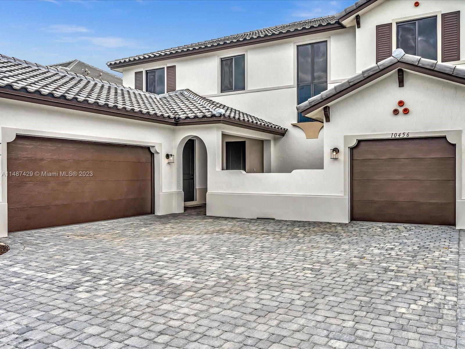 Photo of 10456 SW 57th Ct in Cooper City, FL