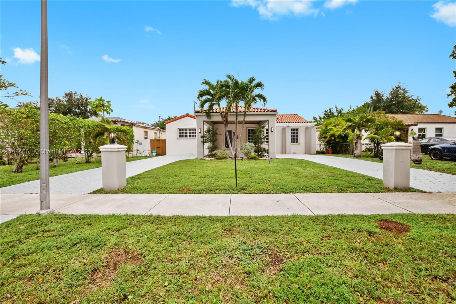 Photo of 141 Truxton Dr in Miami Springs, FL
