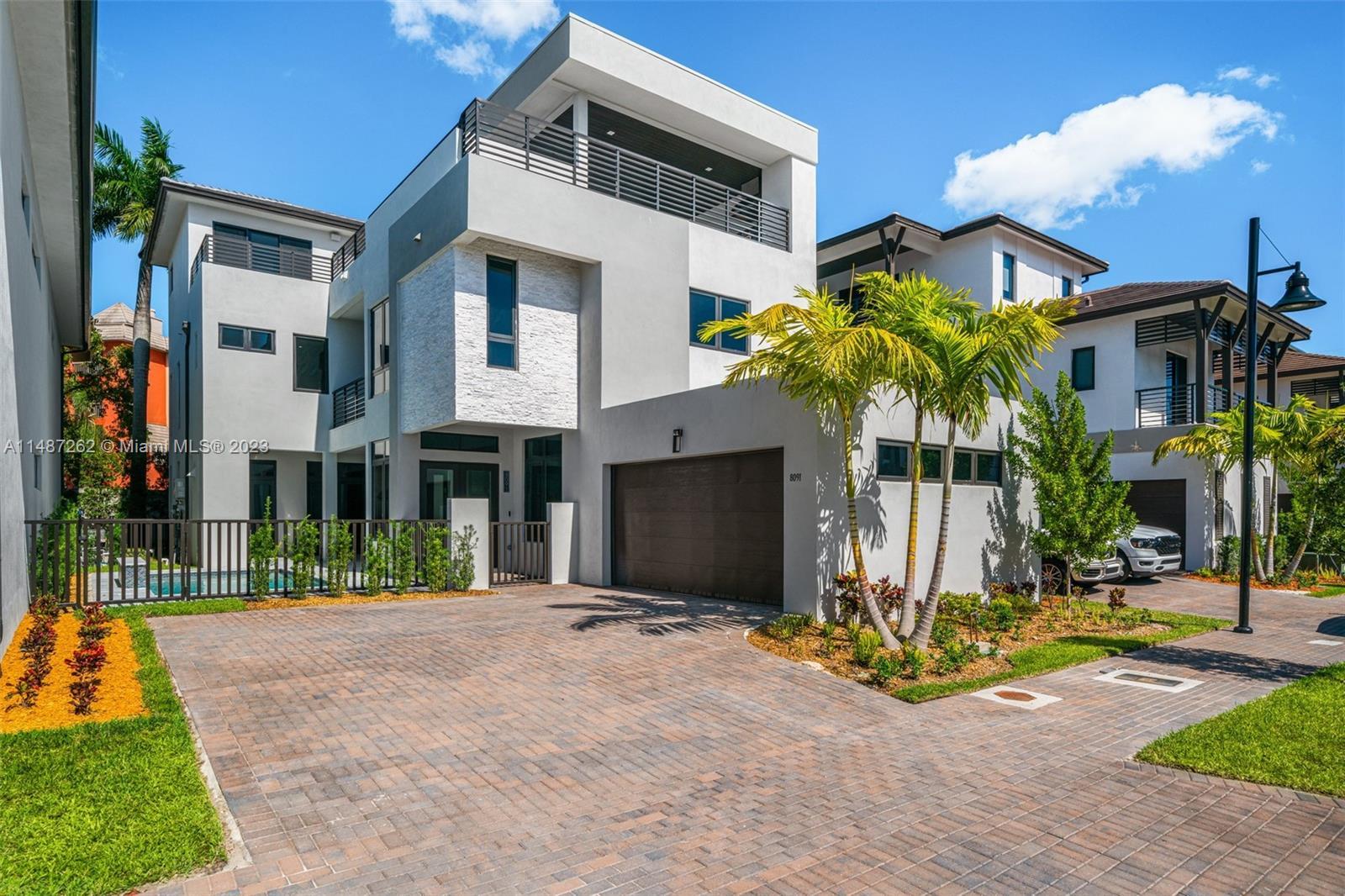 Photo of 8091 NW 48th Ter in Doral, FL