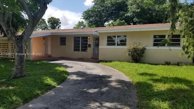 Photo of 1941 NW 188th Ter in Miami Gardens, FL