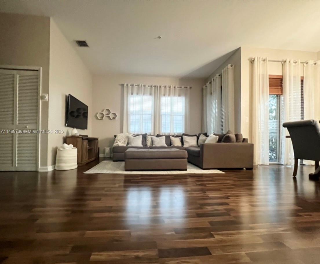 Photo of 4321 SW 160th Ave #209 in Miramar, FL