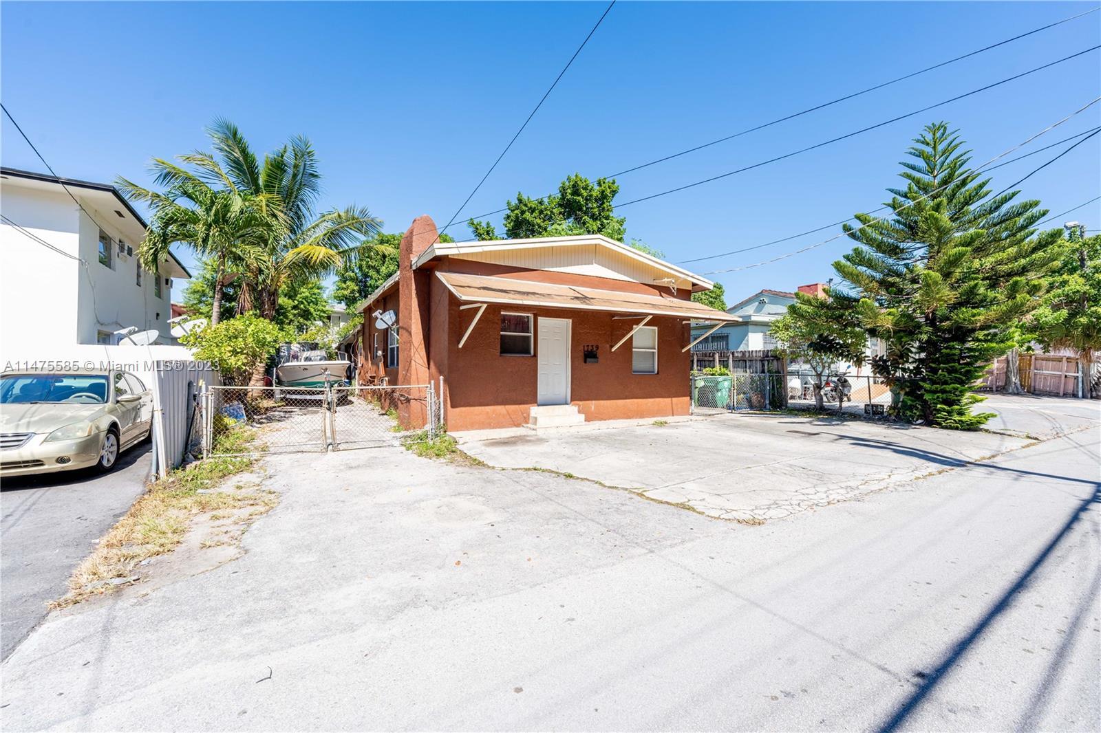 Photo of 1739 SW 4th St in Miami, FL