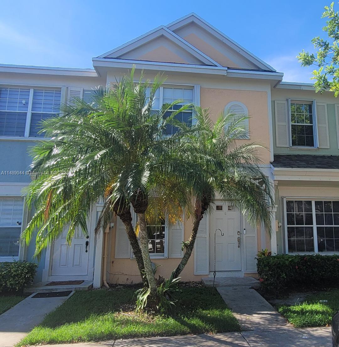 Photo of 51 Simonton Cir in Weston, FL