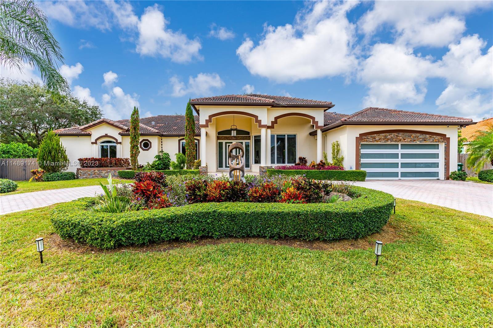 Photo of 16780 SW 78th Ave in Palmetto Bay, FL