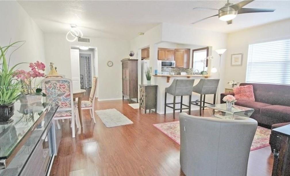 Photo of 364 Oakridge T #364 in Deerfield Beach, FL