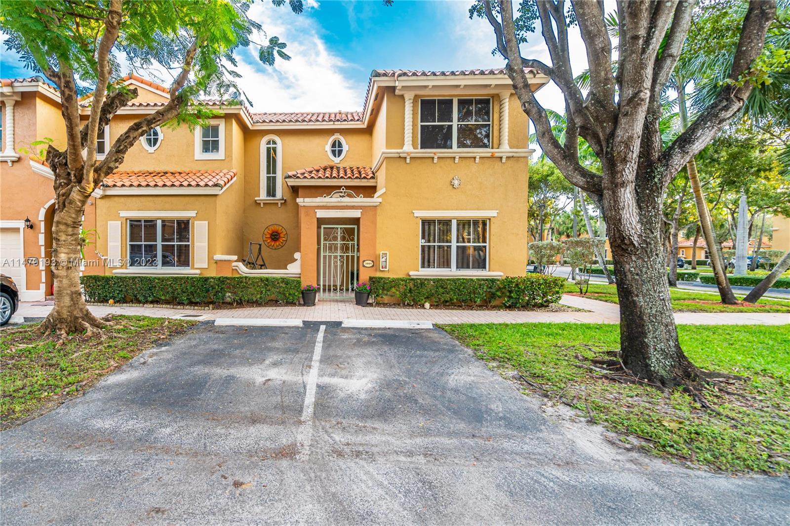 Photo of 8444 NW 141st Ter #3901 in Miami Lakes, FL