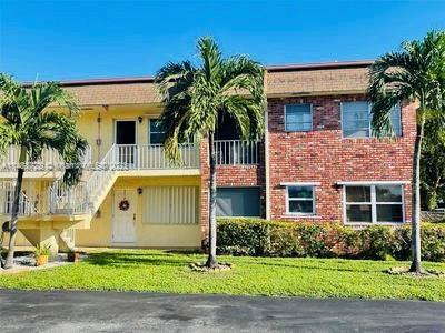 Photo of 2041 NW 81st Ave #427 in Pembroke Pines, FL