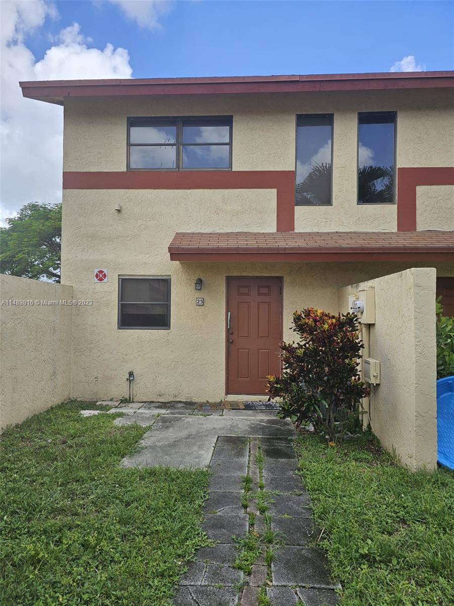 Photo of 3281 E Golf Blvd #25 in Pompano Beach, FL