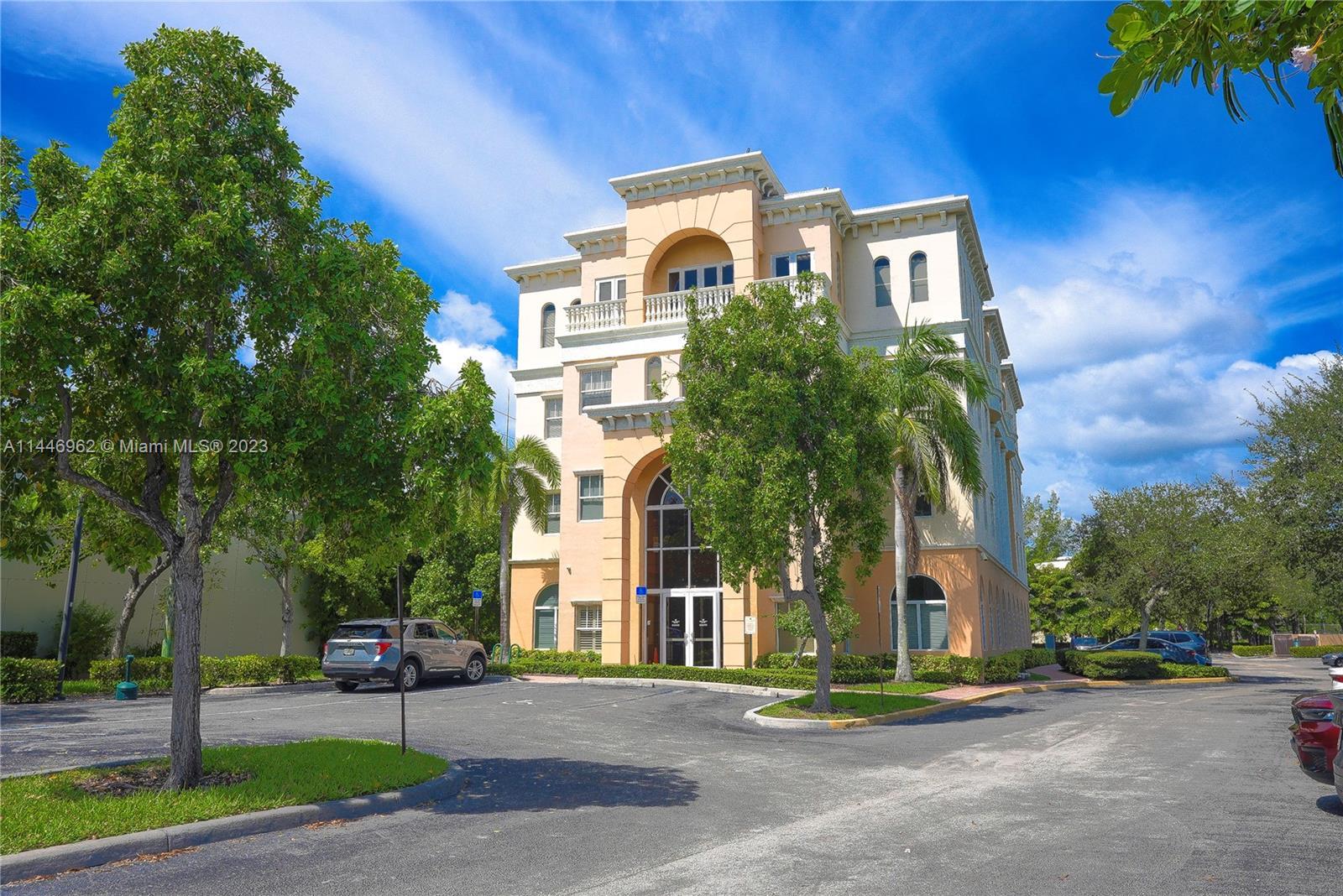 Photo of 7999 N Federal Hwy #300 in Boca Raton, FL