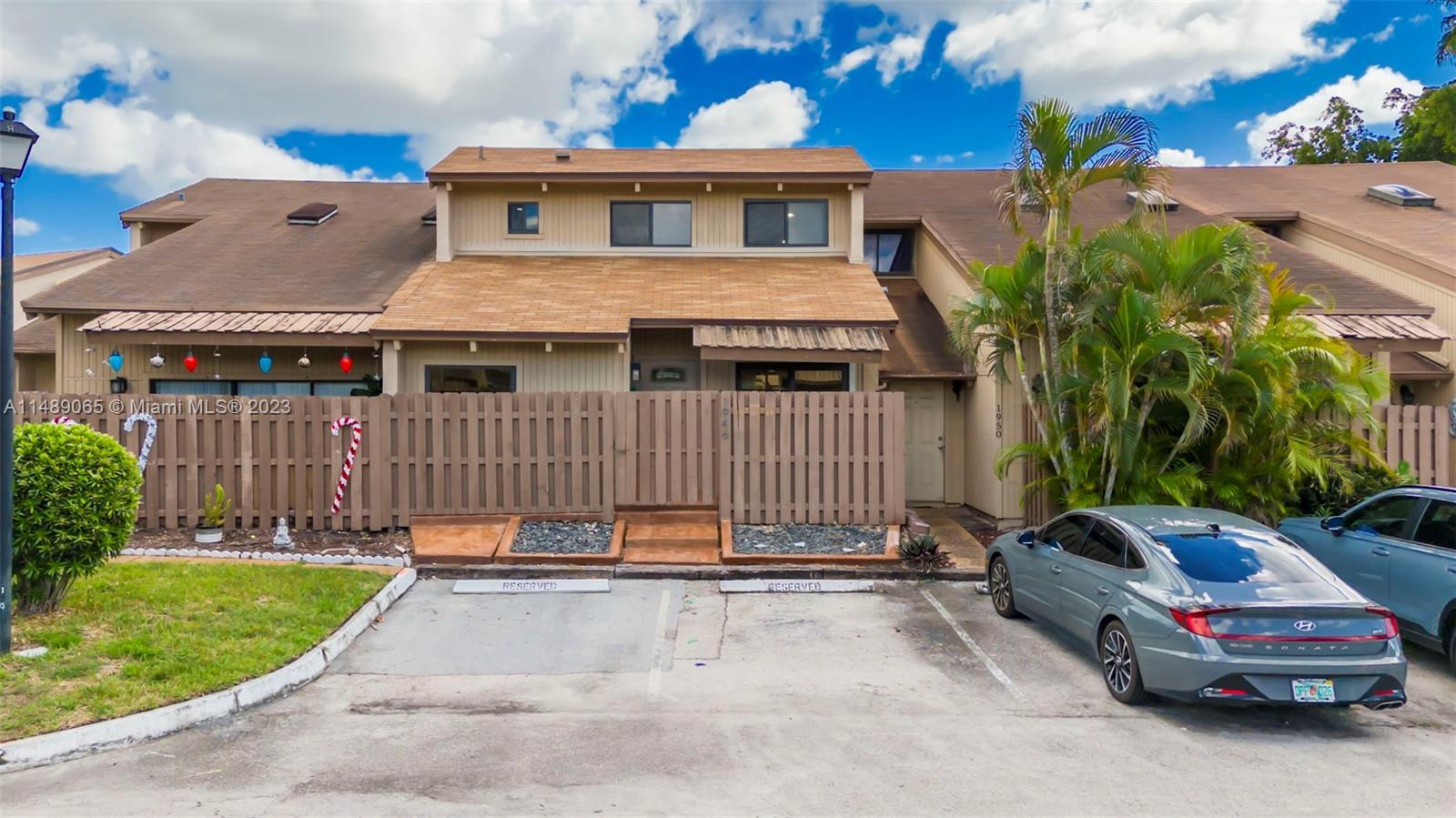 Photo of 1946 SW 81st Ter #1946 in Davie, FL