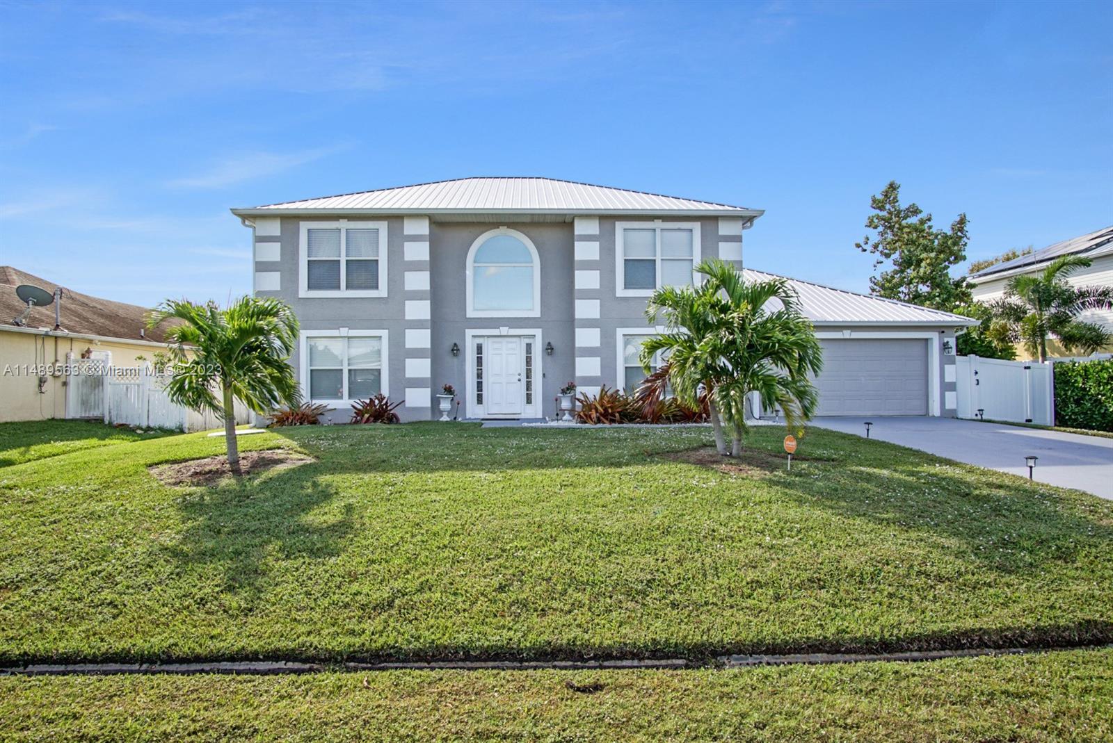 Photo of 1622 SW Mcallister Ln in Port St Lucie, FL