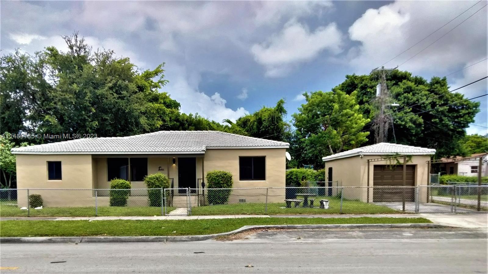 Photo of 4821 NW 10 Ave in Miami, FL