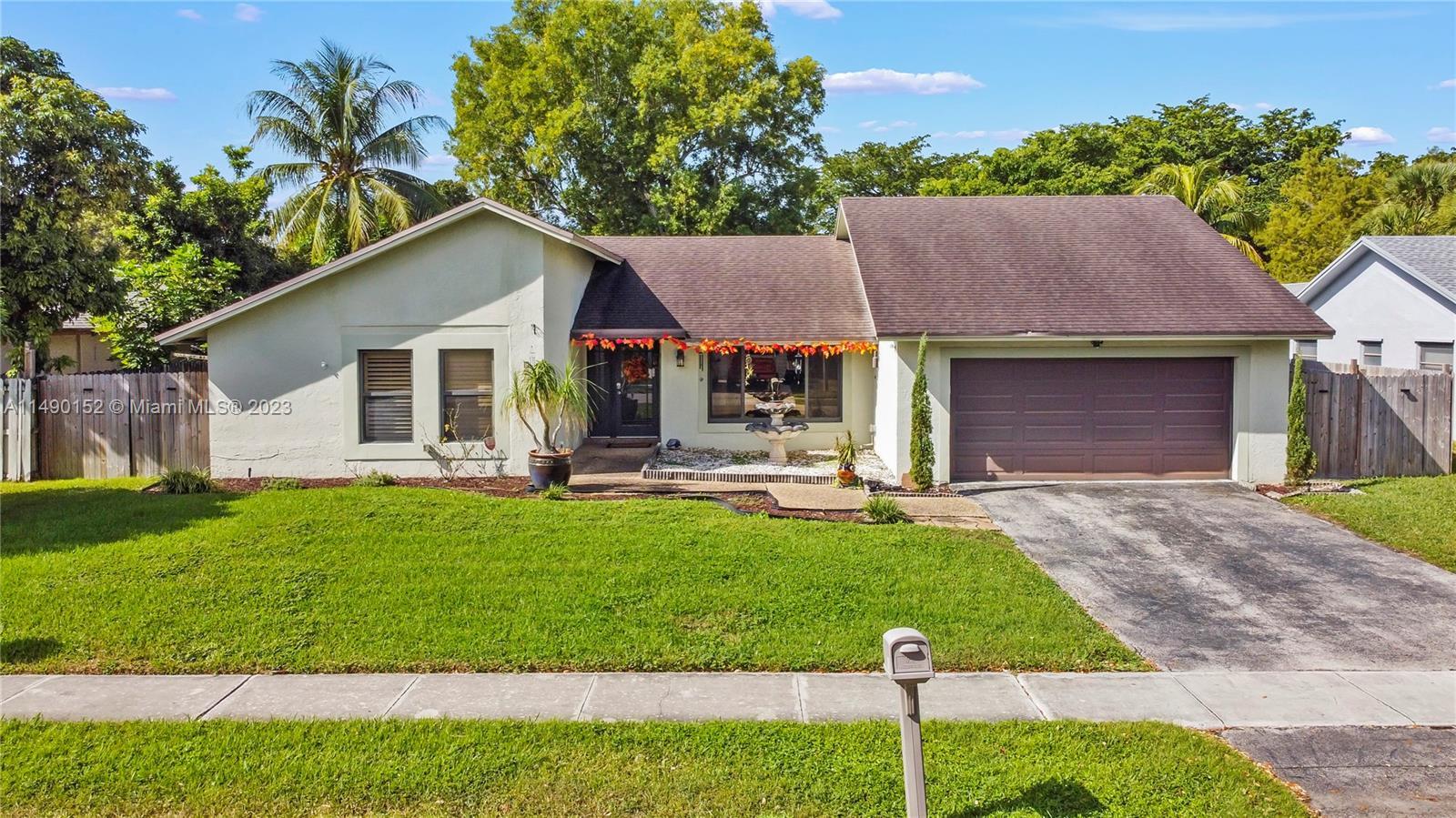 Photo of 1211 NW 78th Ave in Plantation, FL