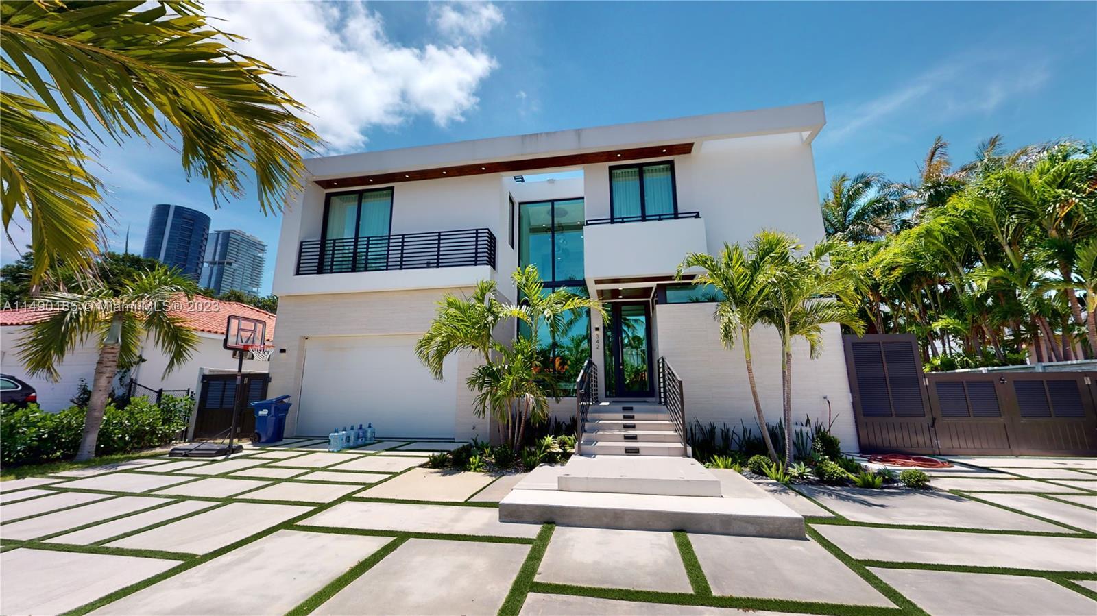 Photo of 342 189th Ter in Sunny Isles Beach, FL