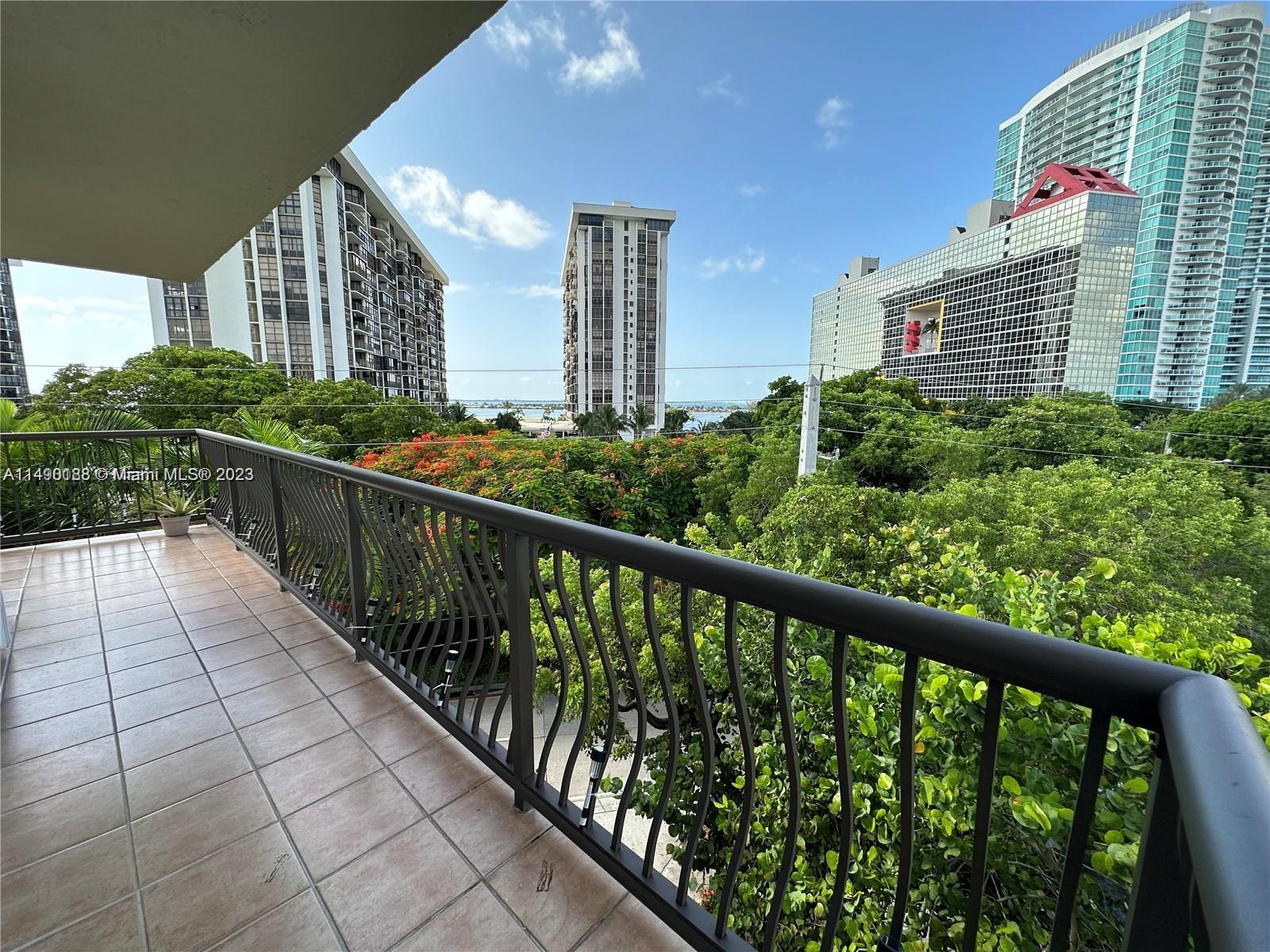Photo of 1918 Brickell Ave #506 in Miami, FL
