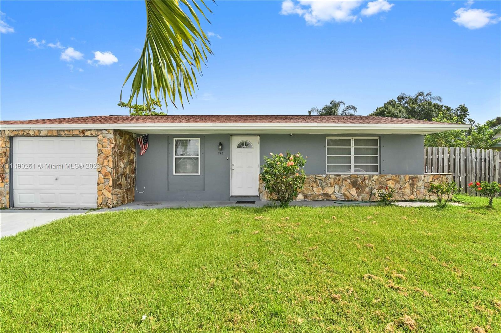Photo of 765 E Prima Vista Blvd in Port St Lucie, FL