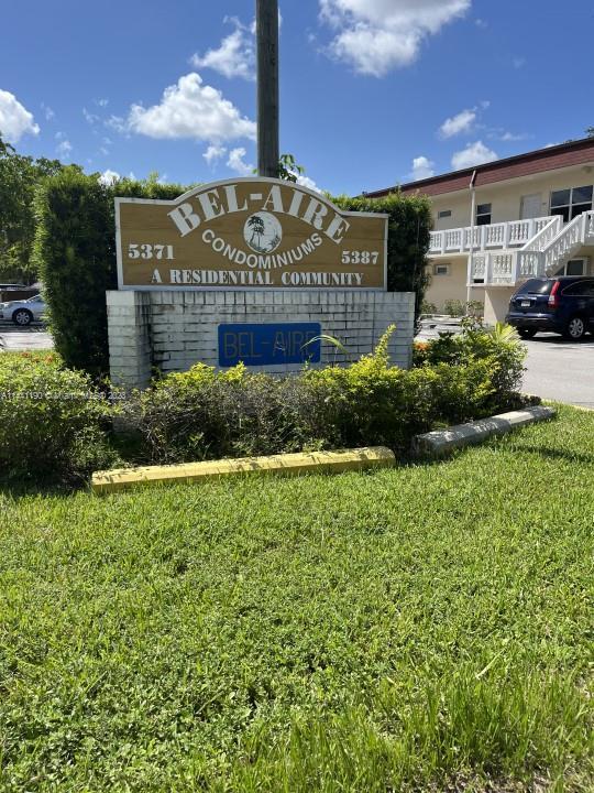 Photo of 5387 SW 40th Ave #103 in Dania Beach, FL