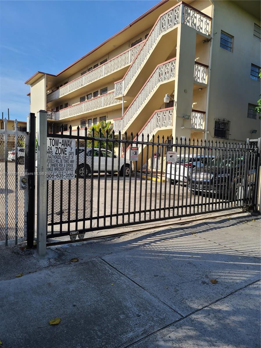 Photo of 1220 SW 5th St #12 in Miami, FL