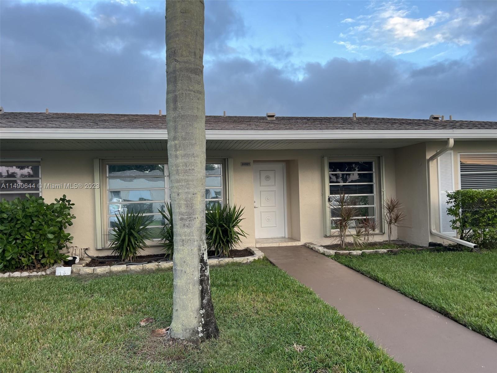 Photo of 20927 Sedgewick Dr #387 in Boca Raton, FL