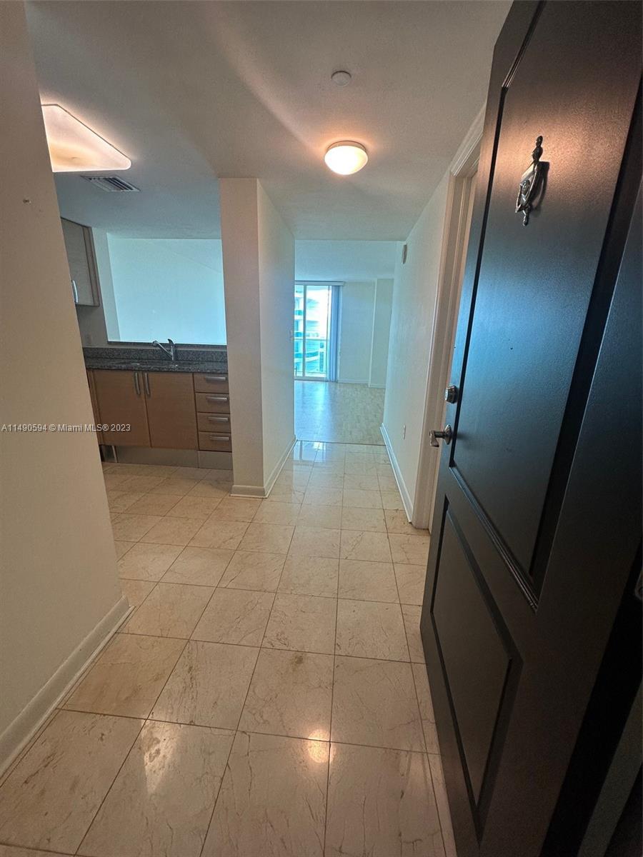 Photo of 2101 Brickell Ave #2311 in Miami, FL