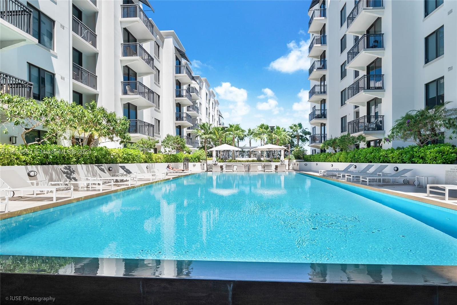 Photo of 301 Altara Ave #606 in Coral Gables, FL
